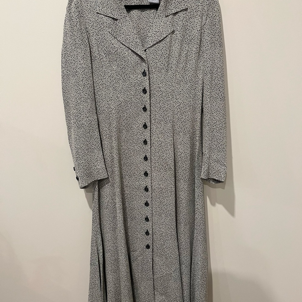 Liz Claiborne Floral Print Button Down Dress